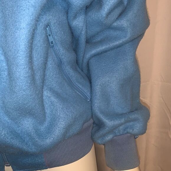 VGT 80’s pastel blue fleece zip up sweater. Large - Picture 4 of 9